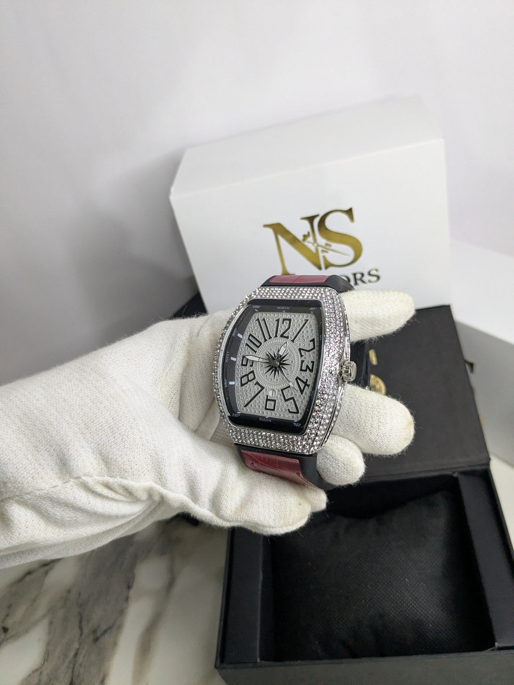 Frunk muller red edition Luxury watch